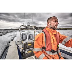 DeWalt ToughSystem 2.0 Mid Box 55.4 x 37.1 x 30.8 cm 50kg DS300 DWST83294-1 Water & Dust Proof Storage Box