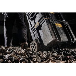 DeWalt ToughSystem 2.0 Mobile Box 55.4 x 37.1 x 40.8 cm 50kg DS450 DWST83295-1 Water & Dust Proof Storage Box